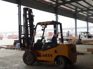 洛阳到乐山货运-装卸场景